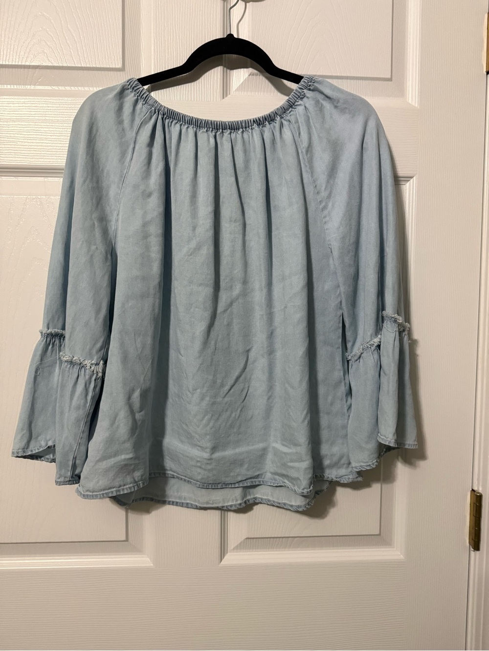 Sanctuary Chambray Lace-Up Peasant Top- M - Picture 5 of 7